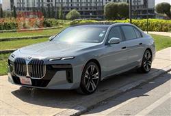 بي ام دبليو الفئة 7